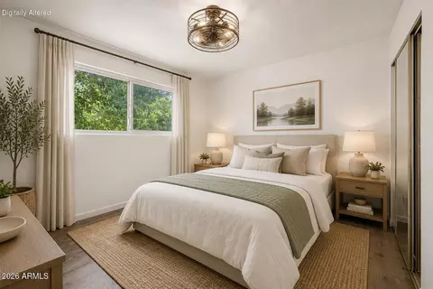 Bedroom - 5525 E Thomas Rd #R13, Phoenix, AZ 85018 photo 1 of 3