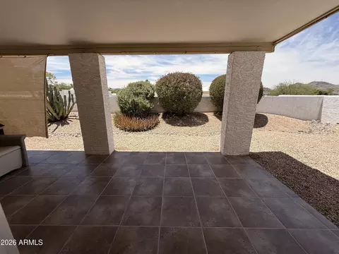 Exterior - 1301 E Rowlands Ln, Phoenix, AZ 85022 photo 9 of 15