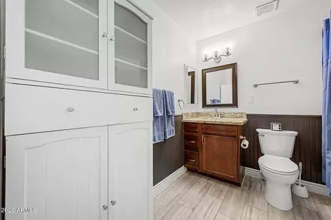 Bath - 2332 E Riviera Dr, Tempe, AZ 85282 photo 3 of 4