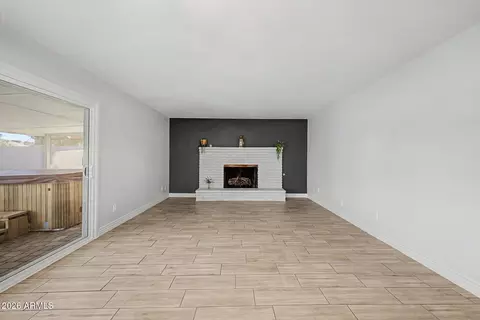 Living - 2332 E Riviera Dr, Tempe, AZ 85282 photo 3 of 4