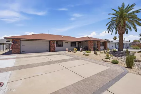 13122 W Meeker Blvd, Sun City West, AZ 85375
