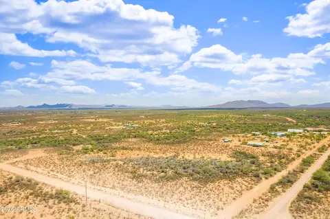 10605 E Greenough Trl, Sierra Vista, AZ 85635