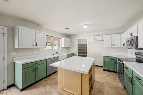 16550 N Naegel Dr, Surprise, AZ 85374