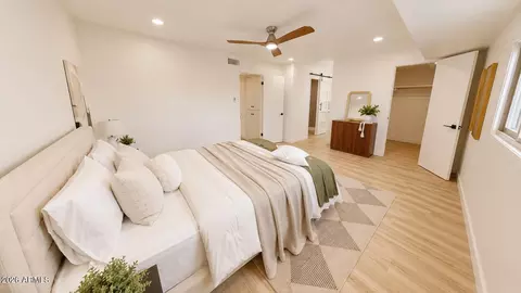 Bedroom - 2868 E Clarendon Ave, Phoenix, AZ 85016 photo 4 of 5