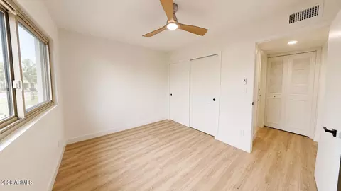 Bedroom - 2868 E Clarendon Ave, Phoenix, AZ 85016 photo 1 of 5
