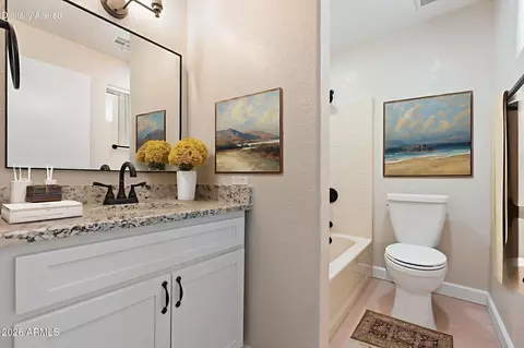 Bath - 2155 Chisholm Trl, Flagstaff, AZ 86005 photo 4 of 4