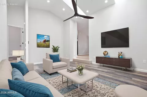 Living - 2155 Chisholm Trl, Flagstaff, AZ 86005 photo 2 of 5