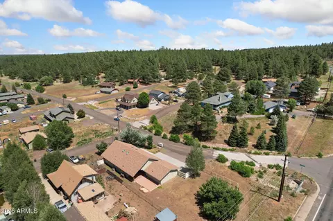 View/Area - 2155 Chisholm Trl, Flagstaff, AZ 86005 photo 4 of 6