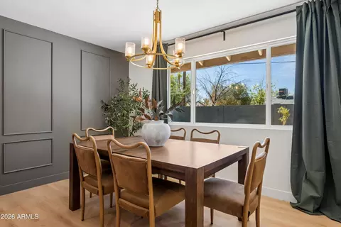 Dining - 735 E Manhatton Dr, Tempe, AZ 85282 photo 2 of 2