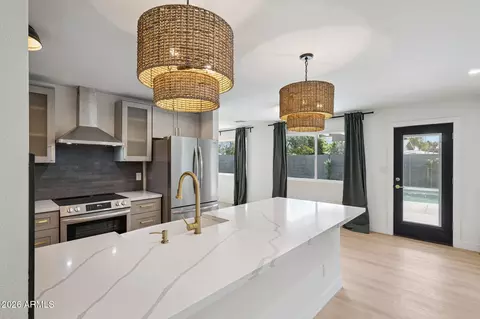 Kitchen - 735 E Manhatton Dr, Tempe, AZ 85282 photo 1 of 4