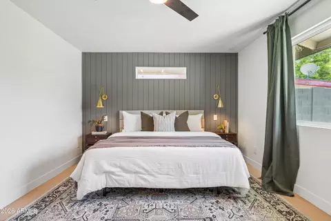Bedroom - 735 E Manhatton Dr, Tempe, AZ 85282 photo 3 of 4
