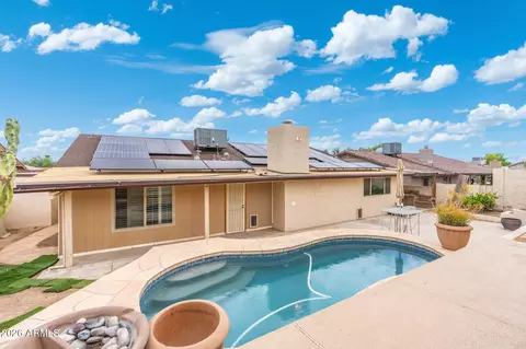 Exterior - 2631 E Vista Dr, Phoenix, AZ 85032 photo 6 of 10
