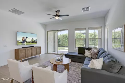 Living - 2082 E Oriole Dr, Gilbert, AZ 85297 photo 1 of 2