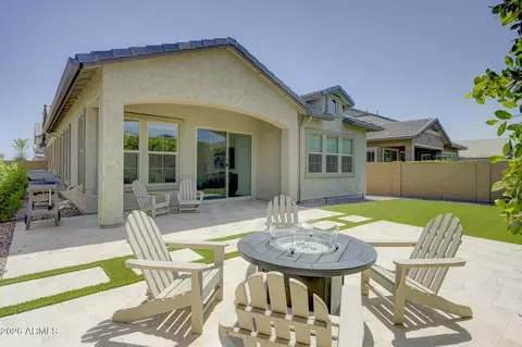 Exterior - 2082 E Oriole Dr, Gilbert, AZ 85297 photo 3 of 4