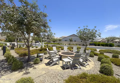 Exterior - 2082 E Oriole Dr, Gilbert, AZ 85297 photo 4 of 4