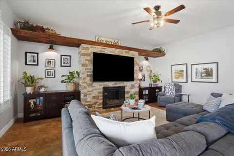 Living - 1122 E Lodgepole Dr, Gilbert, AZ 85298 photo 2 of 4