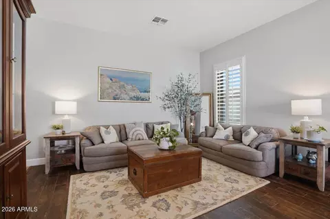 Living - 1122 E Lodgepole Dr, Gilbert, AZ 85298 photo 3 of 4