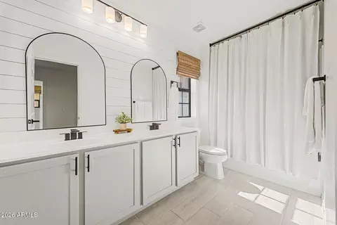 Bath - 8319 E Irwin Ave, Mesa, AZ 85209 photo 5 of 5