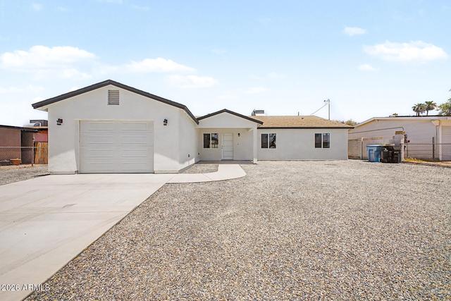 3010 W Country Gables Dr, Phoenix, AZ 85053