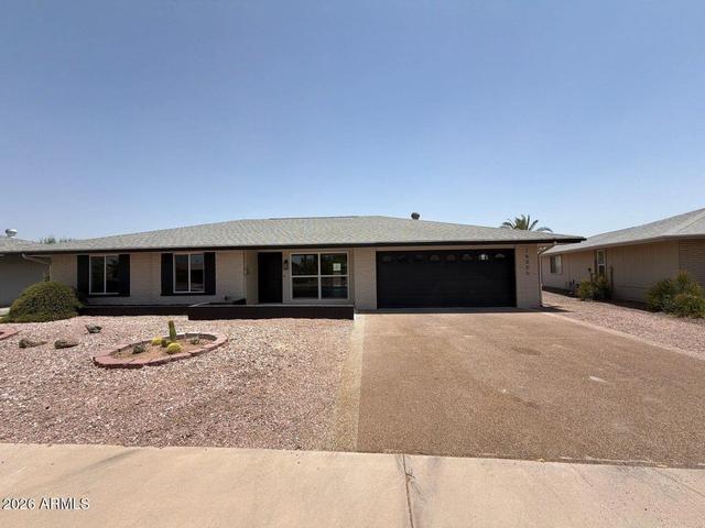 16005 N Nicklaus Ln, Sun City, AZ 85351