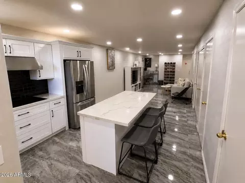 455 S Mesa Dr #117, Mesa, AZ 85210