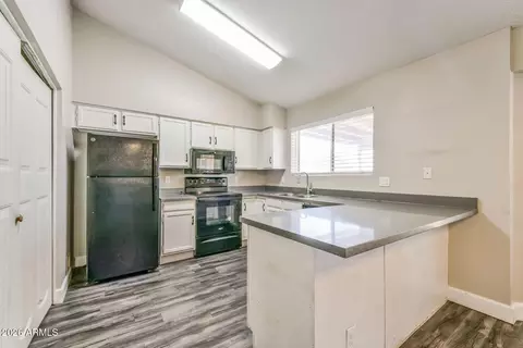 Kitchen - 6136 Evergreen St, Mesa, AZ 85205 photo 1 of 1