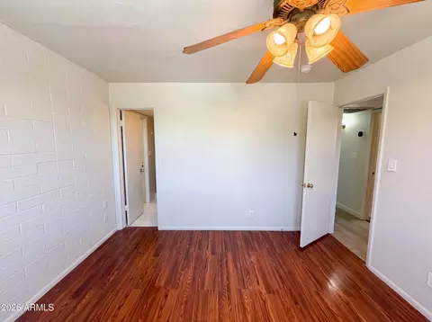 2027 W Corrine Dr, Phoenix, AZ 85029 photo 10