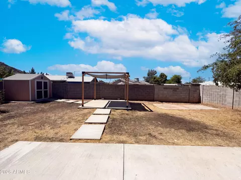 2027 W Corrine Dr, Phoenix, AZ 85029 photo 17