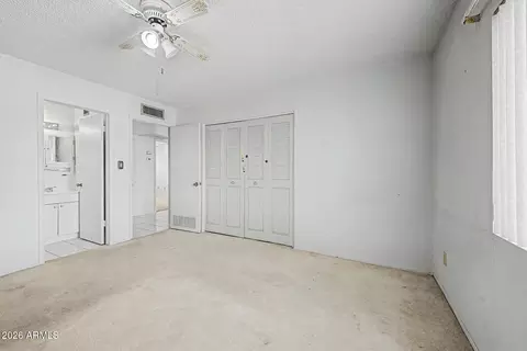 3039 E Windrose Dr, Phoenix, AZ 85032 photo 14