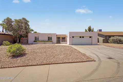 3039 E Windrose Dr, Phoenix, AZ 85032 photo 1