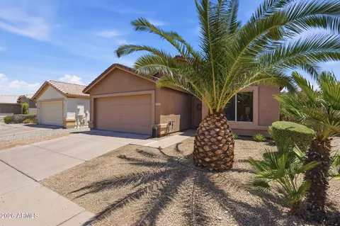 Exterior - 2615 E Beautiful Ln, Phoenix, AZ 85042 photo 2 of 6