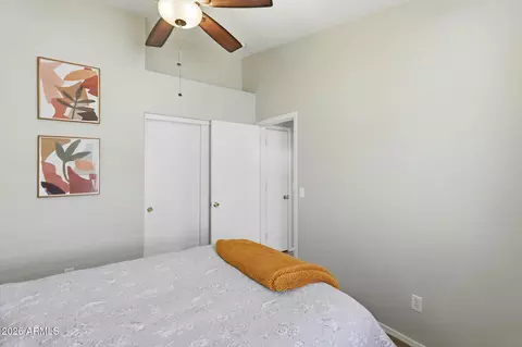 Bedroom - 2615 E Beautiful Ln, Phoenix, AZ 85042 photo 6 of 8