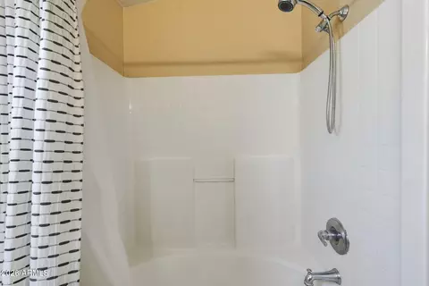 Bath - 2615 E Beautiful Ln, Phoenix, AZ 85042 photo 2 of 2