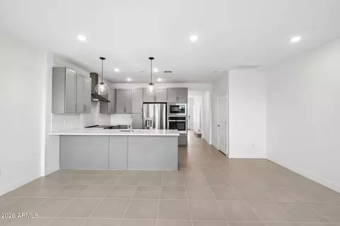 Other - 5428 S 35th Way, Phoenix, AZ 85040 photo 6 of 8