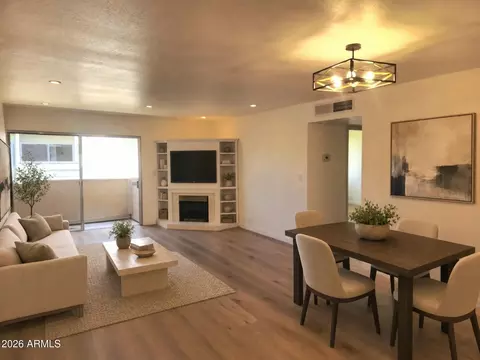 4600 N 68th St #304, Scottsdale, AZ 85251