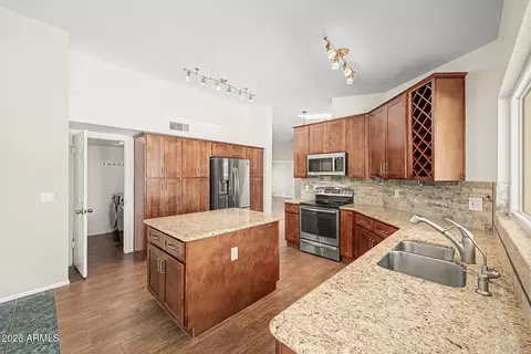 Kitchen - 4111 E Cholla Canyon Dr, Phoenix, AZ 85044 photo 2 of 3