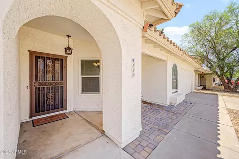 Exterior - 4111 E Cholla Canyon Dr, Phoenix, AZ 85044 photo 3 of 9