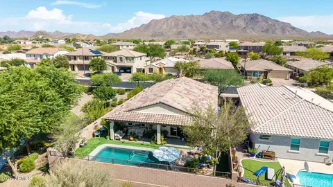 View/Area - 2688 E Daniel Dr, Gilbert, AZ 85298 photo 6 of 32