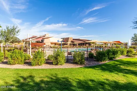 View/Area - 2688 E Daniel Dr, Gilbert, AZ 85298 photo 14 of 32