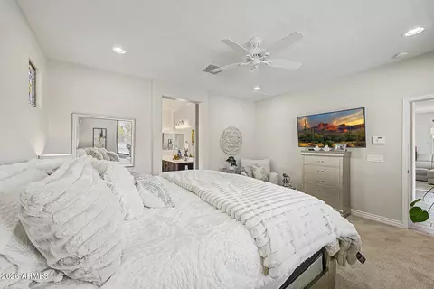 Bedroom - 2688 E Daniel Dr, Gilbert, AZ 85298 photo 2 of 7