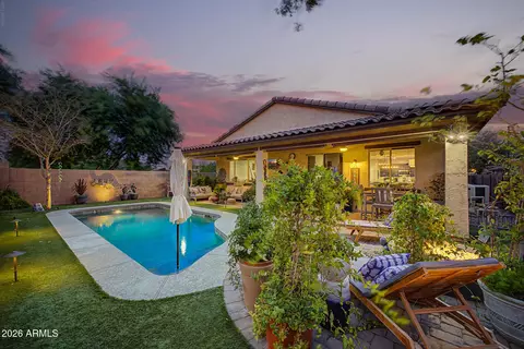 Exterior - 2688 E Daniel Dr, Gilbert, AZ 85298 photo 13 of 28