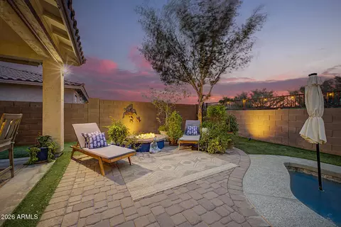 Exterior - 2688 E Daniel Dr, Gilbert, AZ 85298 photo 15 of 28