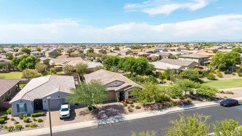 View/Area - 2688 E Daniel Dr, Gilbert, AZ 85298 photo 4 of 32