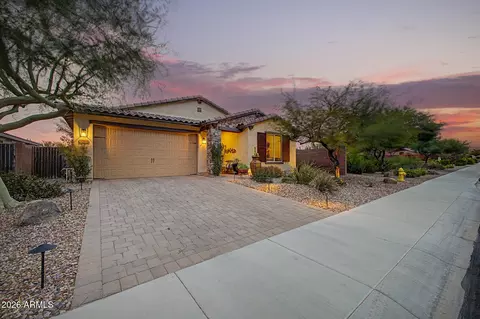 Exterior - 2688 E Daniel Dr, Gilbert, AZ 85298 photo 6 of 28