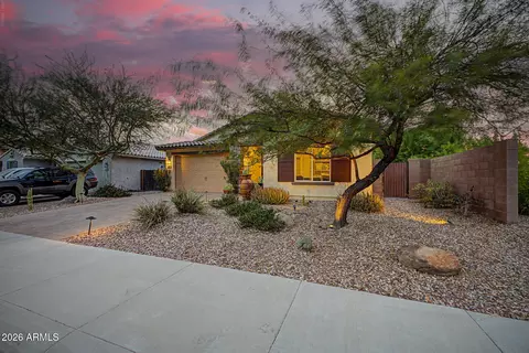 Exterior - 2688 E Daniel Dr, Gilbert, AZ 85298 photo 4 of 28