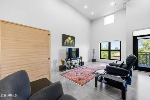 Living - 914 E Osborn Rd #416, Phoenix, AZ 85014 photo 2 of 6