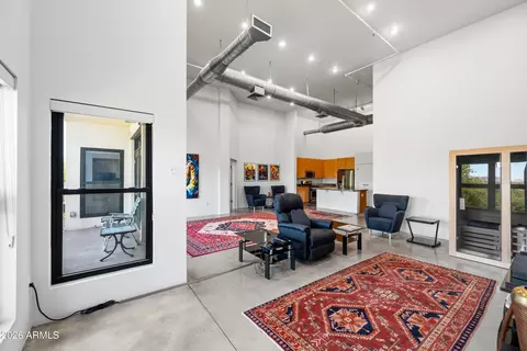 Living - 914 E Osborn Rd #416, Phoenix, AZ 85014 photo 3 of 6
