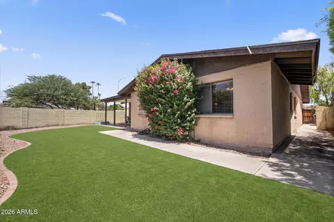 Exterior - 1735 W Isleta Ave, Mesa, AZ 85202 photo 7 of 9