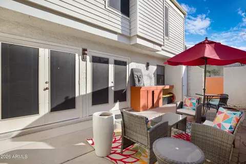Exterior - 6502 N 10th Pl, Phoenix, AZ 85014 photo 2 of 6
