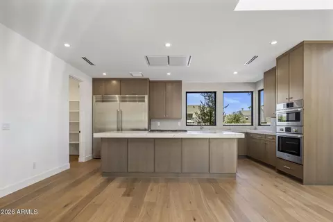 Kitchen - 5929 N 14th St, Phoenix, AZ 85014 photo 1 of 5